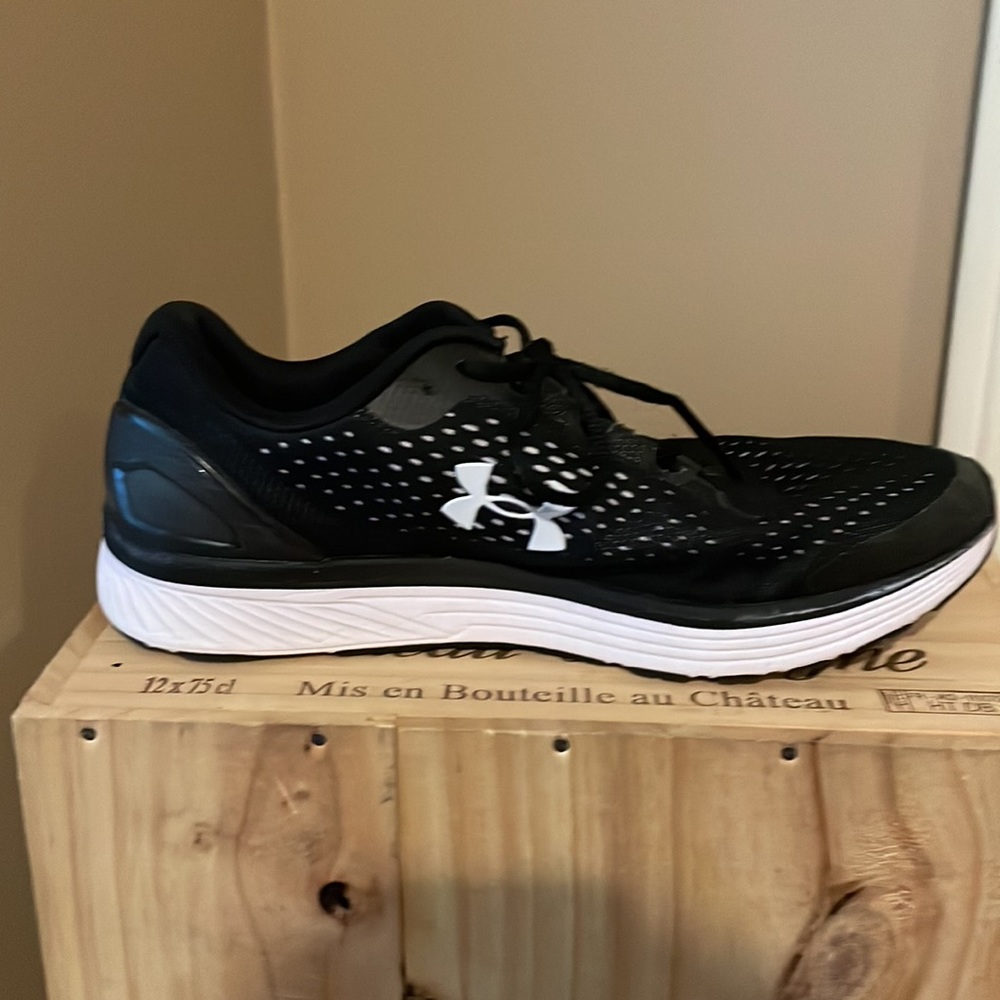 Under Armour Bandit 4 Charger Tennis Shoes - Picture 9 of 10
